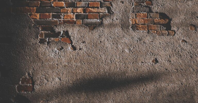 découvrez le rapport ciment-sable optimal pour vos travaux de construction afin d'assurer résistance et durabilité.