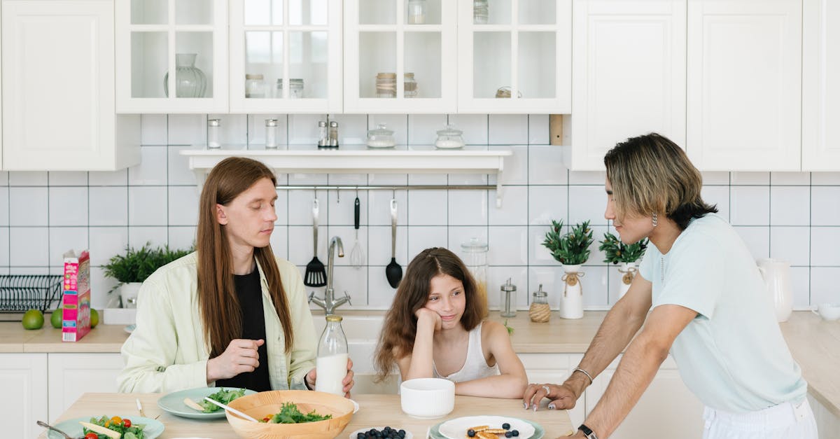 découvrez une liste complète de fruits et légumes commençant par les lettres s, h, j et e, idéale pour enrichir vos repas et varier votre alimentation.