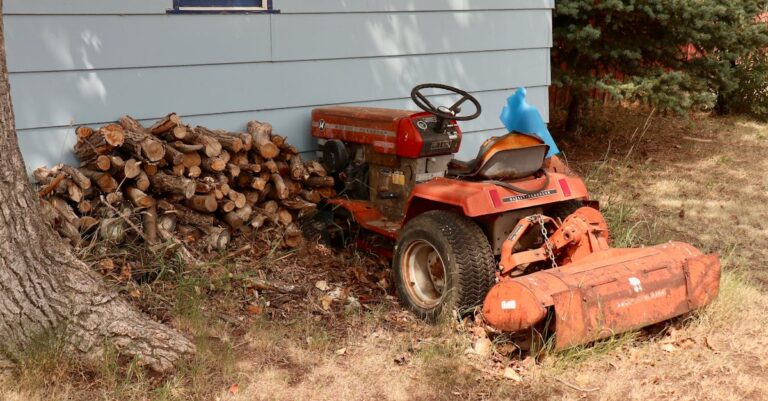 découvrez comment désactiver en toute sécurité le siège de tondeuse tracteur pour éviter les accidents et assurer une utilisation sécurisée de votre équipement.